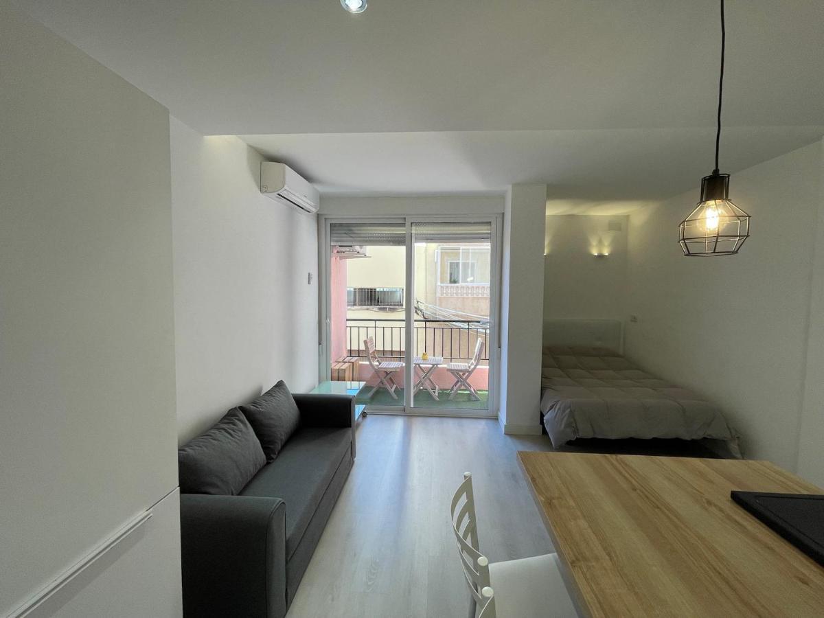 Апартаменты Acogedor Loft En Торевьиа Экстерьер фото